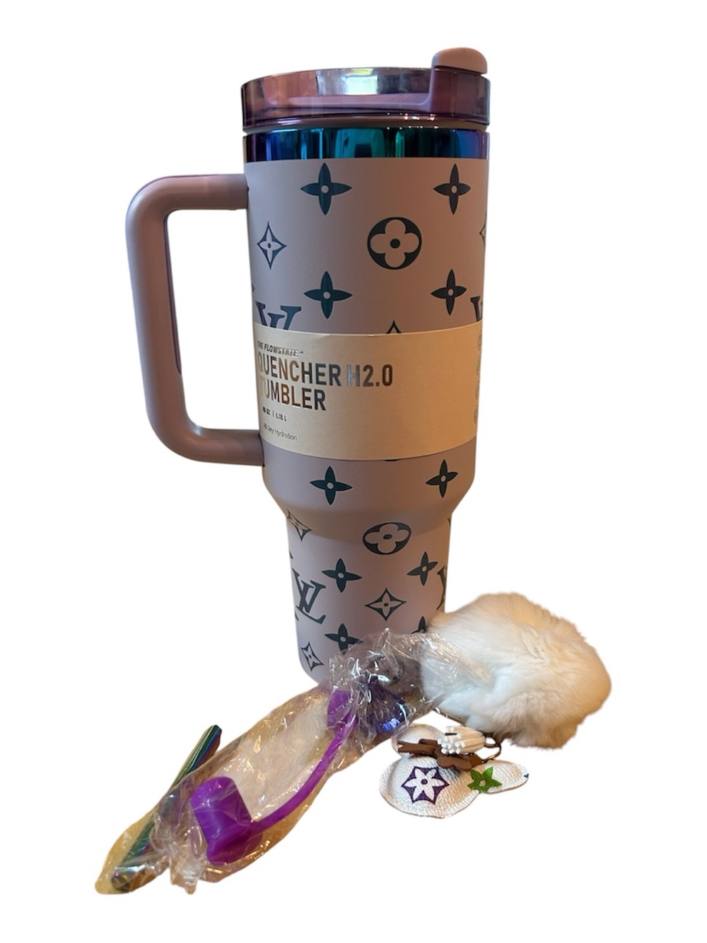 Stanley Quencher 2.0 Tumbler - lavender with Dark LV Monogram